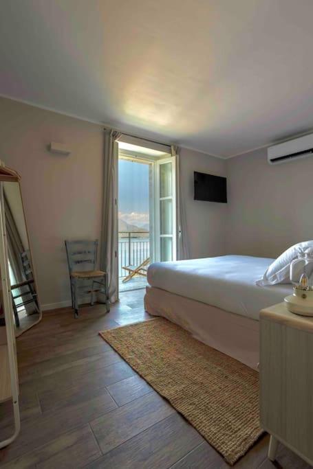 Il Noce Lake View Apartment Lezzeno Bagian luar foto