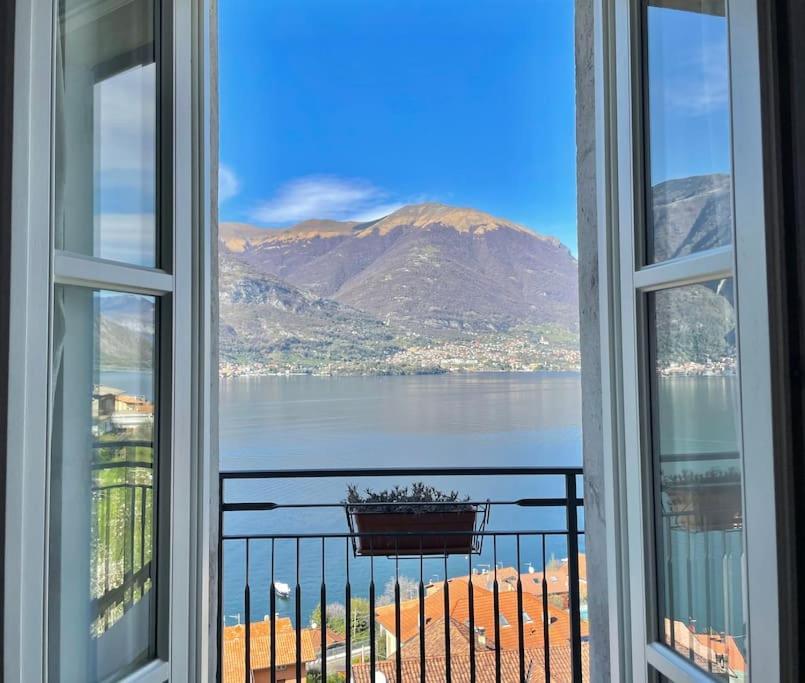 Il Noce Lake View Apartment Lezzeno Bagian luar foto