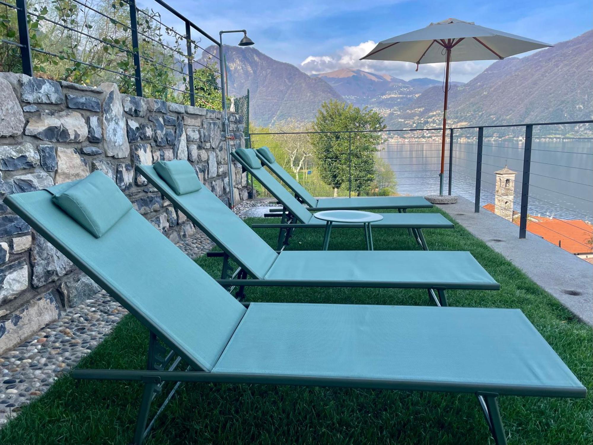 Il Noce Lake View Apartment Lezzeno Bagian luar foto