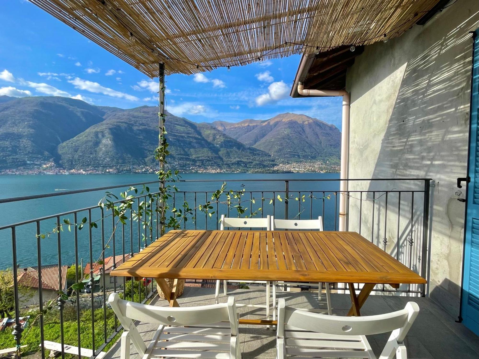 Il Noce Lake View Apartment Lezzeno Bagian luar foto
